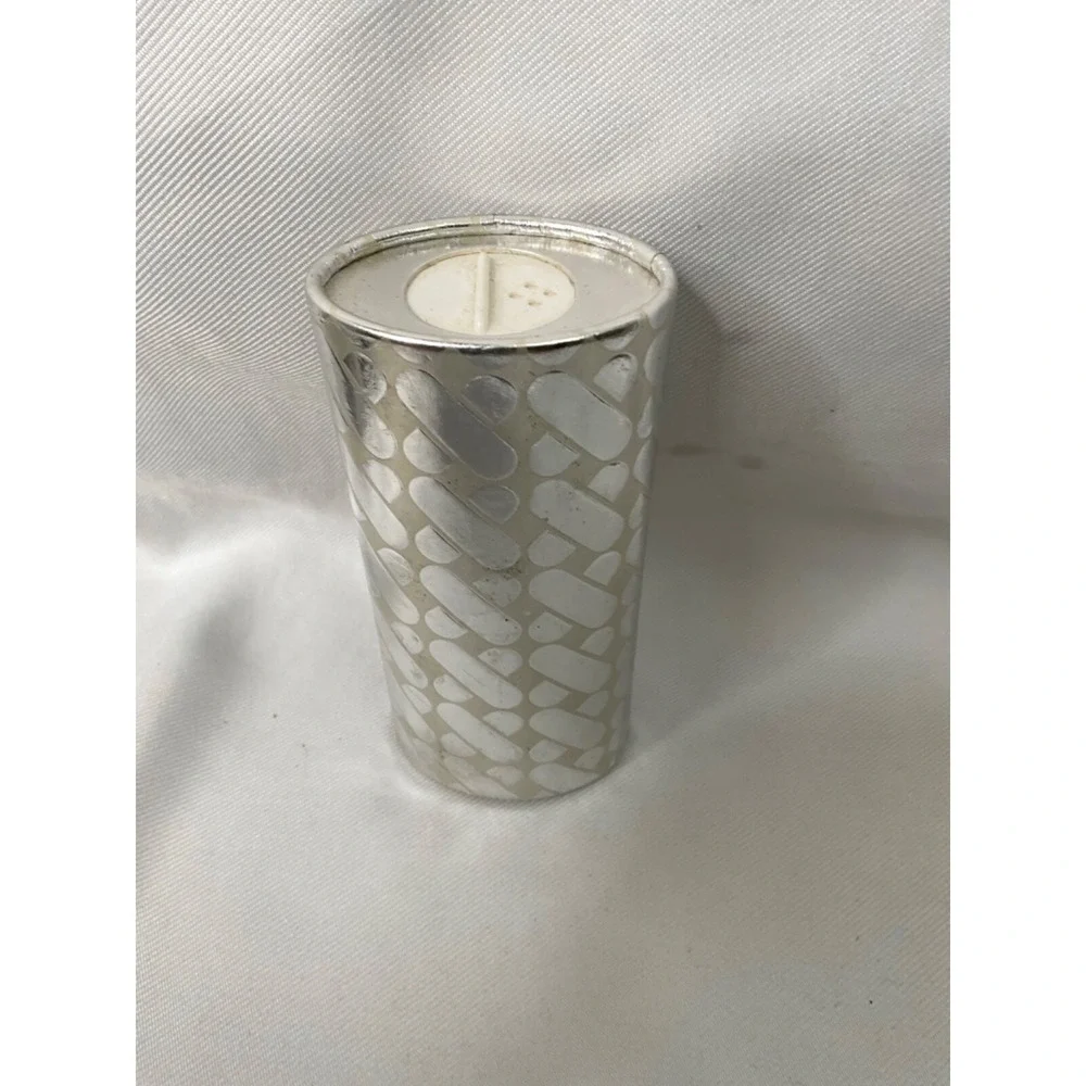 Xanadu Bath Powder Shaker 4 oz Vintage Talcum Powder Fragrance Made‎ in USA